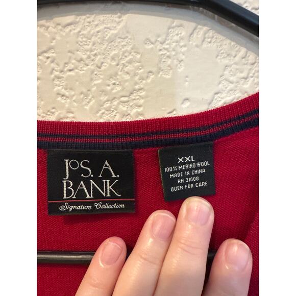 Men’s Jos A. bank Merino Wool Red Sweater Vest. Size XXL - Picture 2 of 3
